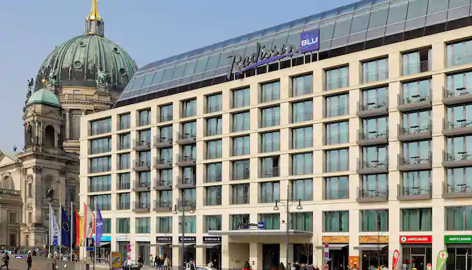 Radisson Blu Hotel, Berlin - Exterior